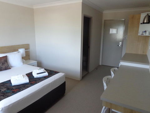 Castle Crest Motel - Accommodation Port Macquarie 2