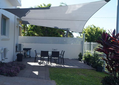 Castle Crest Motel - Accommodation Port Macquarie 1