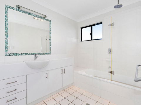 Casuarina Escape - Accommodation Port Macquarie 1