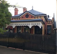 CBD home Rinaldi's - Accommodation Port Macquarie