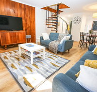Cedar Holiday Units - Apartment 5 - Accommodation Port Macquarie