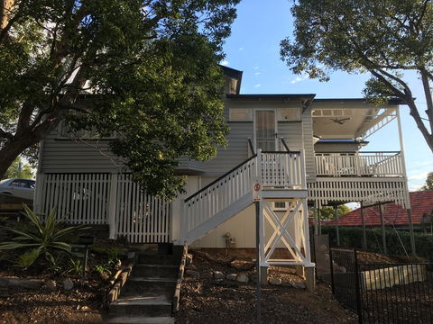 Central Cottage - Accommodation Port Macquarie 2