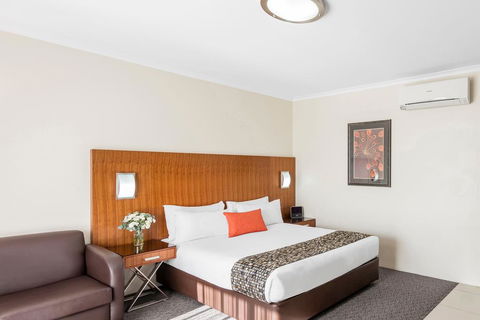Central Motel & Apartments, Best Western Signature Collection - Accommodation Port Macquarie 2
