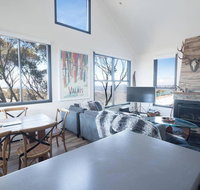 Chalet Deich - Pearse Apt 3 - Ski in ski out - Accommodation Port Macquarie
