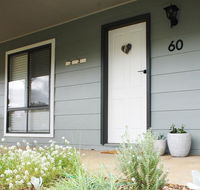 Charlottes Honor - River  Golf Cottage - Accommodation Port Macquarie
