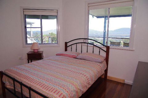 Charm Cottage, 58 Skyline Crescent - Accommodation Port Macquarie 1