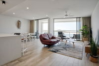 Chic Getaway at The Cosmopolitan Cotton Tree