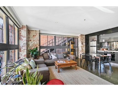 Chic Warehouse Apartment In Hipster, Foodie Hub - Accommodation Port Macquarie 0