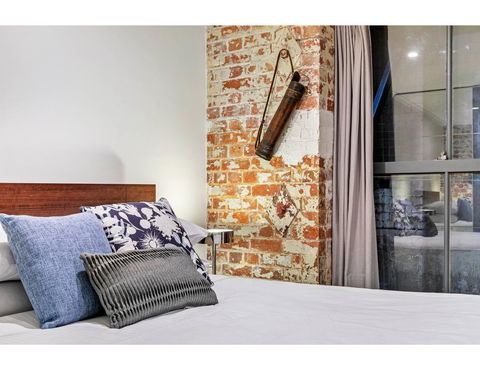 Chic Warehouse Apartment In Hipster, Foodie Hub - Accommodation Port Macquarie 2