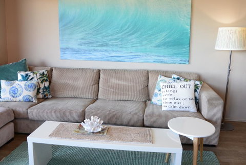 CHILL-OUT LAKESIDE @ FORSTER - Accommodation Port Macquarie 1