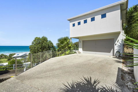 Cinque Terre Beach House - Accommodation Port Macquarie 1