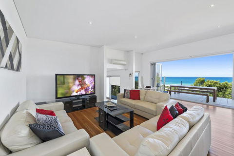 Cinque Terre Beach House - Accommodation Port Macquarie 0