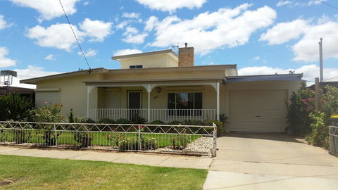 City Holiday Home Mildura - Accommodation Port Macquarie 0