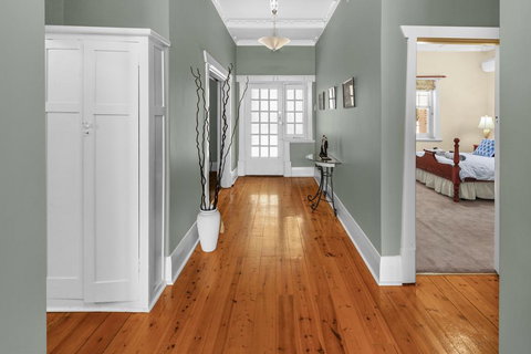 City To Beach - Free WIFI - Free 3 Car Parking - Great Location - Accommodation Port Macquarie 1