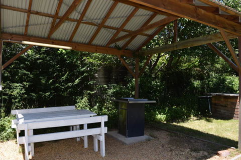 Clanwilliam - Accommodation Port Macquarie 1