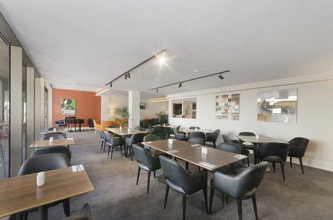 Clarion Hotel Townsville - Accommodation Port Macquarie 1