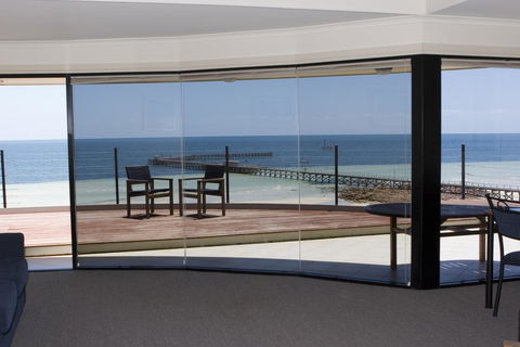 Cliff House Beachfront Villas - Accommodation Port Macquarie 1