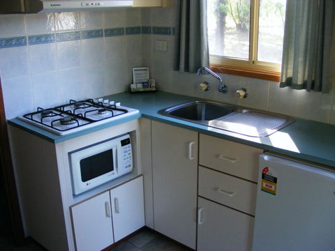 Cobar Caravan Park - Accommodation Port Macquarie 1