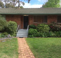 Cockatoo Corner - Armidale - Accommodation Port Macquarie