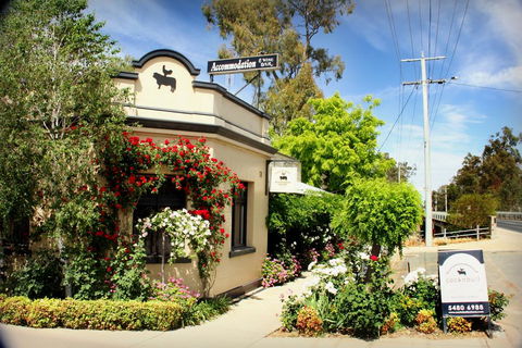 CocknBull Boutique Hotel Echuca - Accommodation Port Macquarie 0