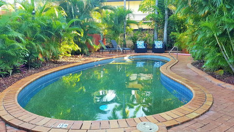 Coconut Grove Holiday Apartments - Accommodation Port Macquarie 0