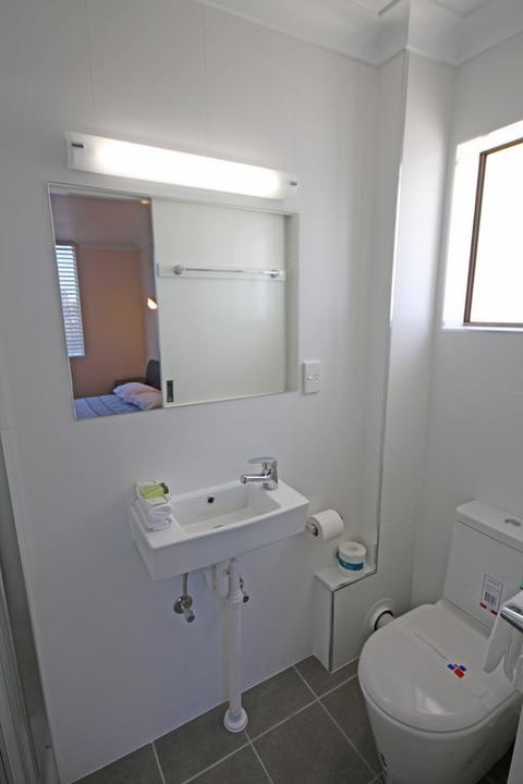 Coffs Harbour Beach Escape - Accommodation Port Macquarie 3