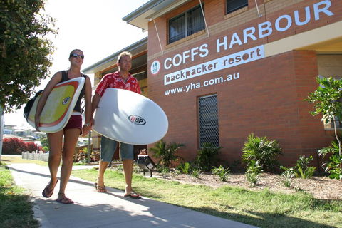 Coffs Harbour YHA - Accommodation Port Macquarie 0