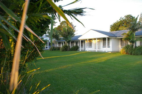 Colonial Court Motor Inn - Accommodation Port Macquarie 1