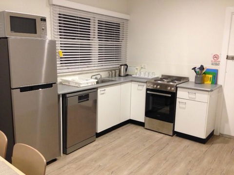 Colonial Lodge Motor Inn - Accommodation Port Macquarie 1