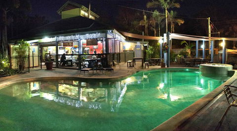Colonial Village Cabins, Camping & Tours - Hervey Bay YHA - Accommodation Port Macquarie 0