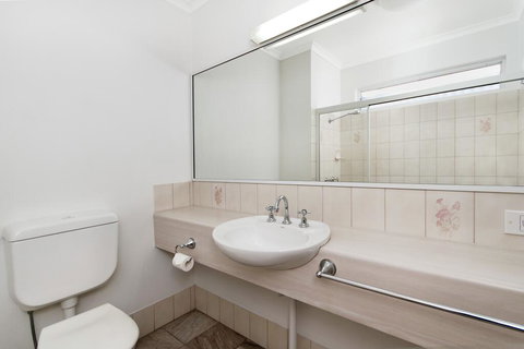 Comfort Inn Cairns City - Accommodation Port Macquarie 1