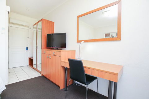 Comfort Inn Deakin Palms - Accommodation Port Macquarie 1