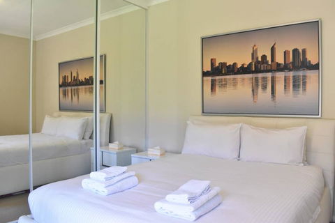 Comfortable 2 Bedroom Unit With Garden - Accommodation Port Macquarie 2