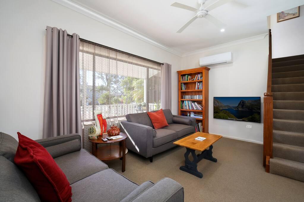 Berkeley Vale NSW Accommodation Port Macquarie