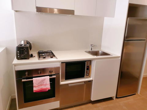 Comfortable Studio At The Central Of Chatswood - Accommodation Port Macquarie 1