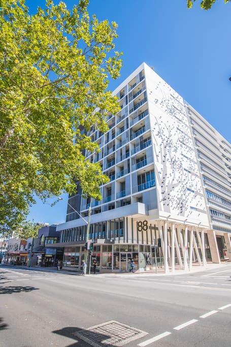 Comfortable Studio At The Central Of Chatswood - Accommodation Port Macquarie 3