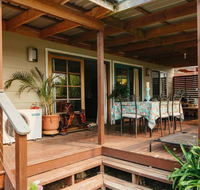 Comfortable Outdoor Entertaining Lake Walks - Accommodation Port Macquarie