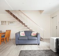 Comfy  Convenient  Homebush West 300 steps train - Accommodation Port Macquarie