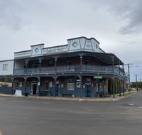 Commercial Hotel Curlewis - Accommodation Port Macquarie