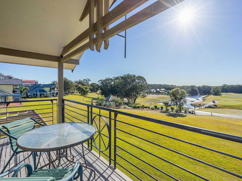 Condo 108 @ Horizons Resort & Golf, Stunning Course + Lake Views - Accommodation Port Macquarie 0