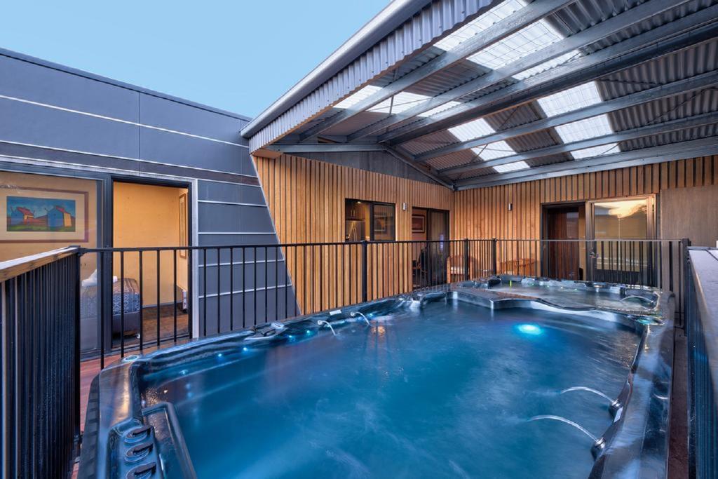 Coles Bay TAS Accommodation Port Macquarie