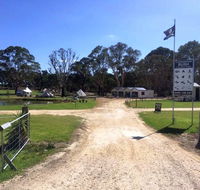 Coonawarra Cabins Unit D - Accommodation Port Macquarie