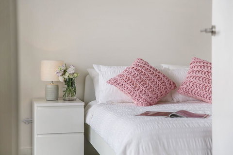 Cosy 3BR Penthouse Close To Westfield And Train - Accommodation Port Macquarie 0