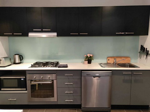 Cosy Modern Apartment In Brunswick - Accommodation Port Macquarie 3