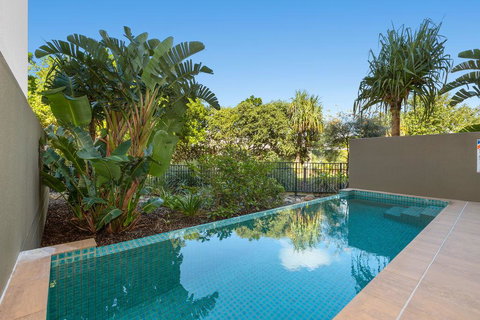COTTON BEACH 75 - PLUNGE POOL - Accommodation Port Macquarie 1