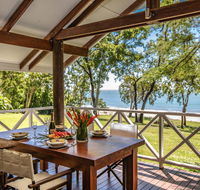 Cottonwood - Private Beachfront - Accommodation Port Macquarie