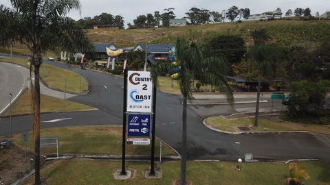 Country 2 Coast Motor Inn Coffs Harbour - Accommodation Port Macquarie 0