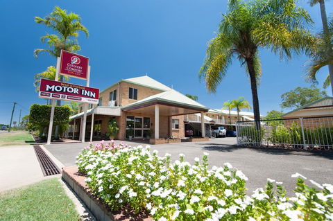 Country Comfort Gin Gin Wild Scotsman Motor Inn - Accommodation Port Macquarie 0