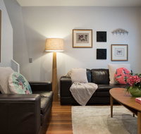 Courthouse Orchid Villa 6 - Accommodation Port Macquarie