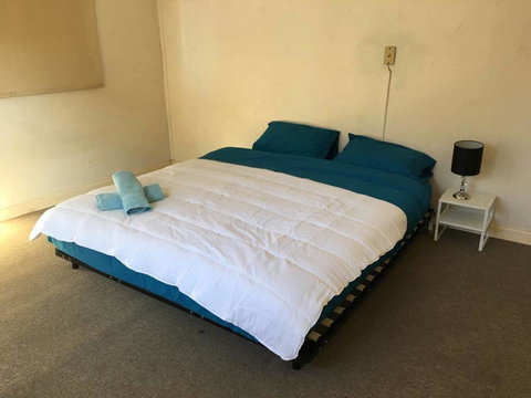 Cozy Spacious Terrace In Sydney's Eclectic Newtown - Accommodation Port Macquarie 0